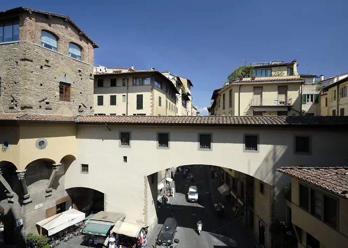 Hotels Close to Airport B&B Firenze Pitti Palace Al Ponte Vecchio