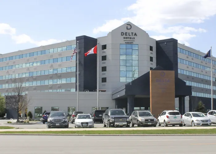 Waterpark hotel: Delta Hotels By Marriott Fargo