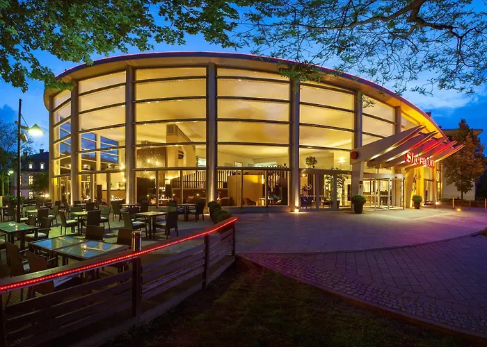 Hotel mit Tennis: Sheraton Offenbach Hotel