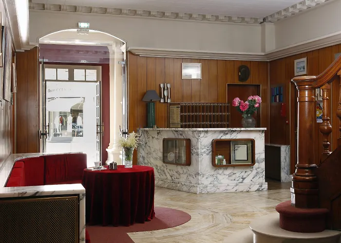 Grand Hotel De L'Univers