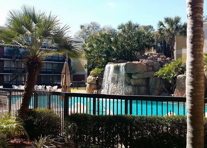 Opal Hotel & Suites (Adults Only)