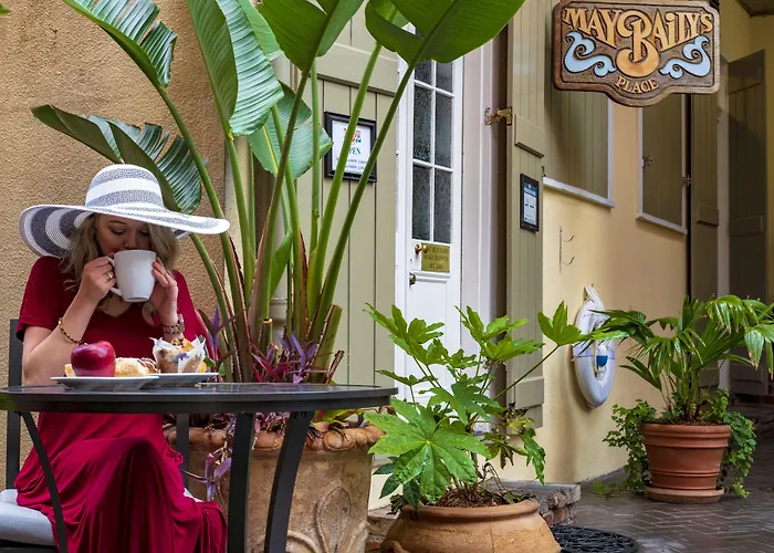 Dauphine Orleans Hotel