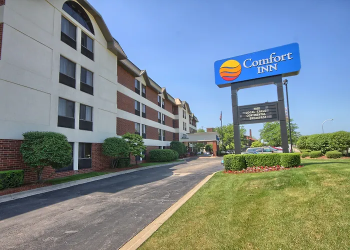 Resort: Comfort Inn Near Greenfield Village