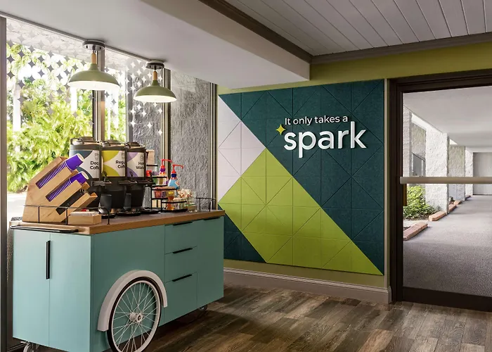 Spark By Hilton Sarasota Siesta Key Gateway