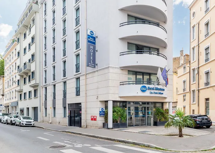 Dog friendly hotels Best Western Du Pont Wilson
