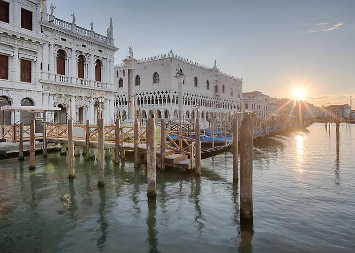 Boutique-Hotel: Nh Venezia Santa Lucia