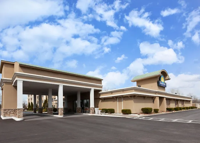 Kid friendly hotel Days Inn By Wyndham Plattsburgh