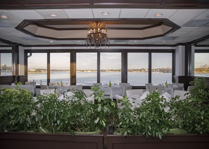 Oyster Point Hotel