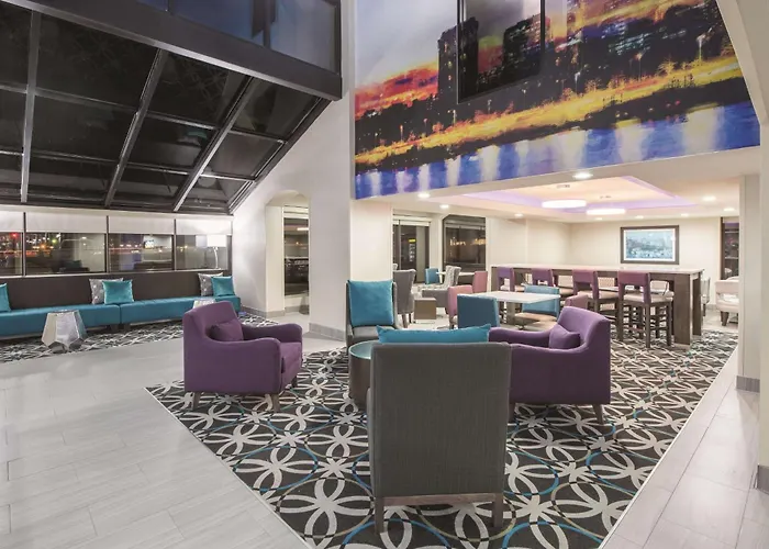 La Quinta By Wyndham Festus - St. Louis South