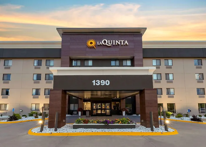La Quinta By Wyndham Des Moines West Clive