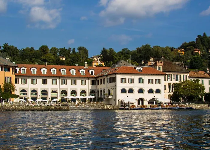 Hotel Con Piscina San Rocco