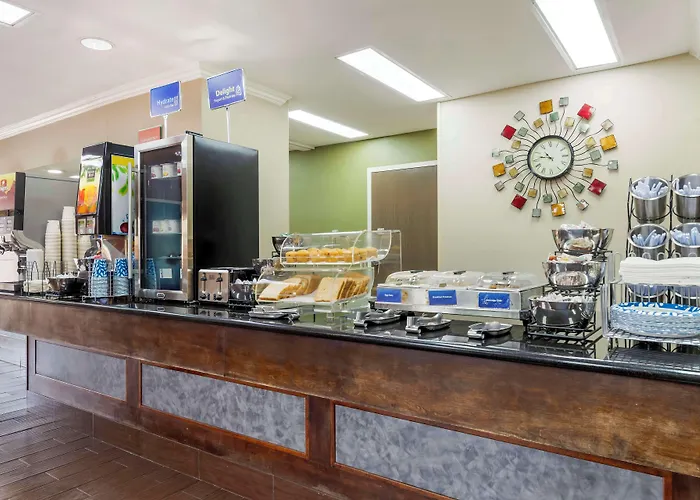 Best Western Inn & Suites New Braunfels