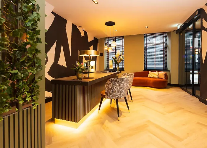 Huygens Place