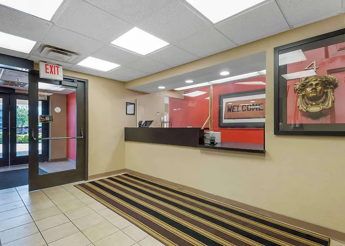 Studio 6 Corporate Extended Stay Buffalo Amherst Ny