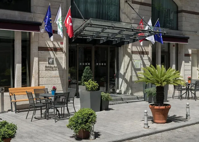 Holiday Inn Old City By Ihg