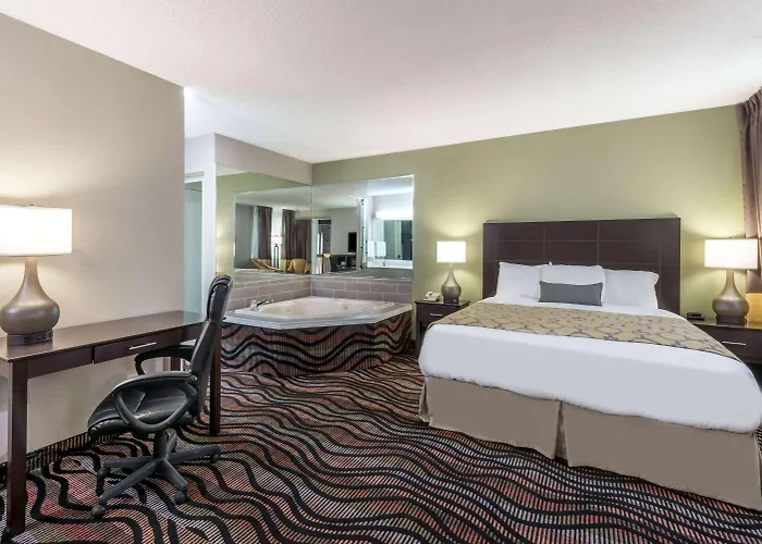 Baymont By Wyndham Cambridge