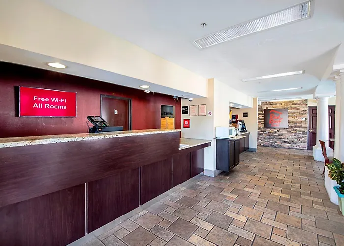 Dog friendly hotels Red Roof Inn San Marcos