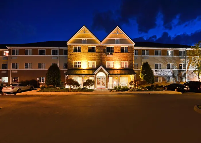 Mainstay Suites Knoxville Airport