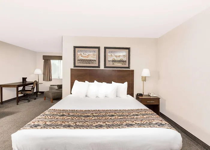 Baymont By Wyndham Lemars