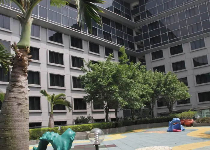 Boutique hotel only: Regal Airport Hotel