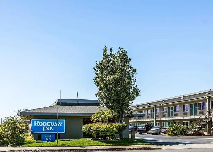 Motel: Rodeway Inn Ontario Mills Mall