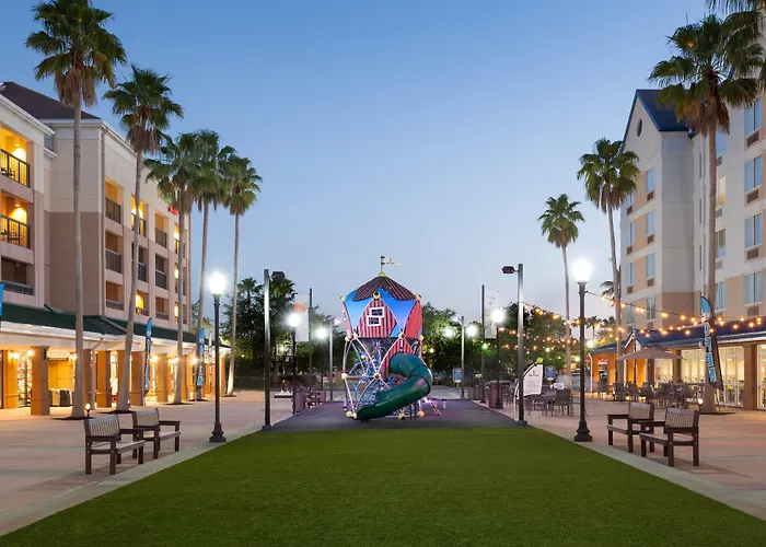 Courtyard, Lake Buena Vista, Orlando Marriott Village Complimentary Shuttle To Disney