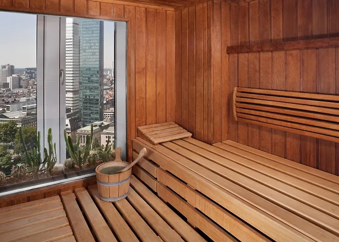 Hotel all'aeroporto: Innside By Melia Frankfurt Eurotheum