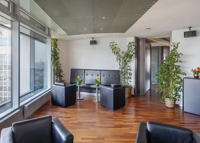 Hotel all'aeroporto: Innside By Melia Frankfurt Eurotheum