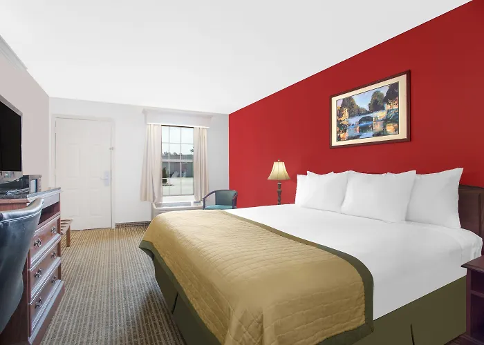 Baymont By Wyndham Brunswick Ga