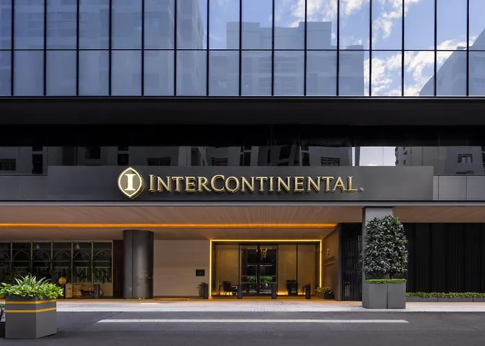 Central hotel: Intercontinental Singapore Robertson Quay By Ihg