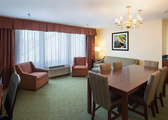 Hampton Inn Cornelia