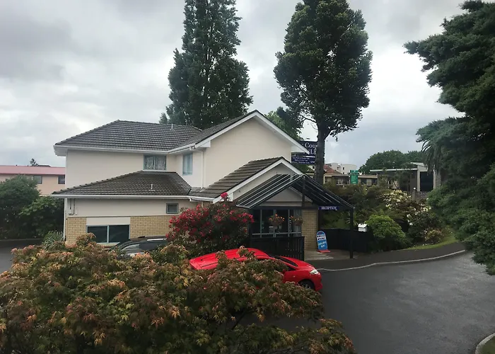 Motels Fenton Court