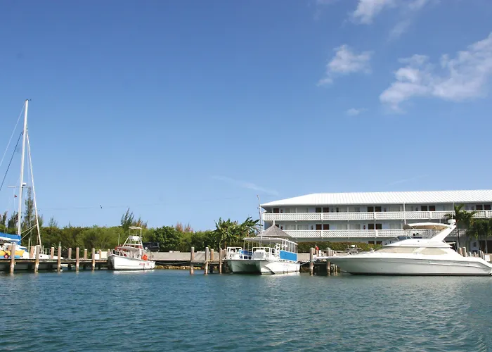 Flamingo Bay & Marina