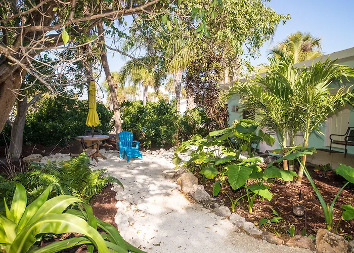 Haley'S At Anna Maria Island Inn