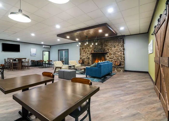 Best Western Plymouth Inn-White Mountains