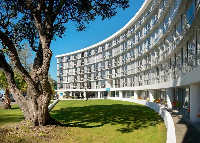 Family resorts Scenic Te Pania