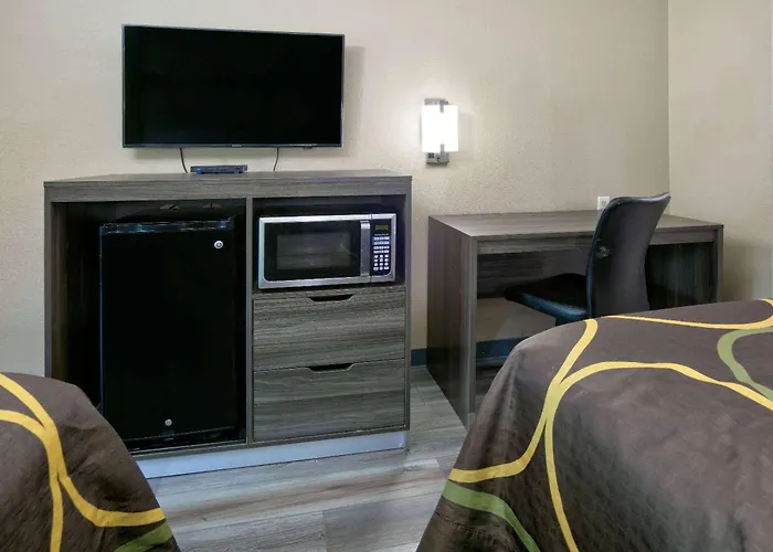 Motels Super 8 By Wyndham Mobile/Tillmans Corner
