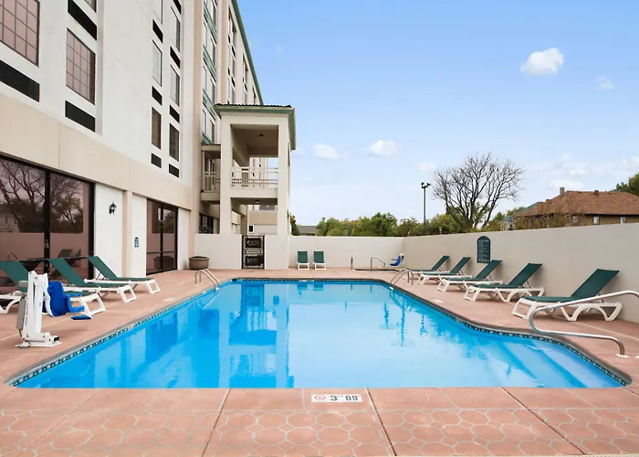 Wyndham Garden Wichita Downtown