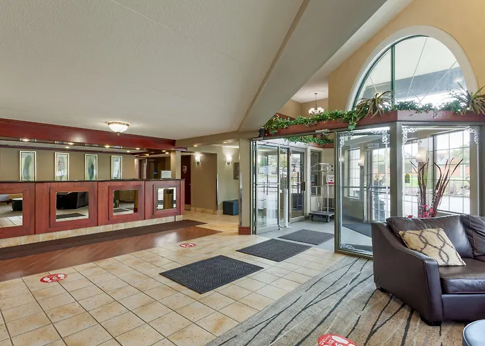 4 star hotel: Best Western Plus Orillia Hotel