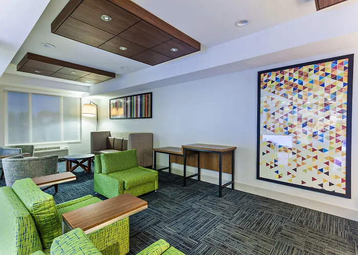 Holiday Inn Express Elk Grove West I-5 By Ihg