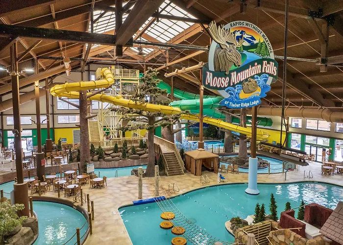 Hot Tub in Room Timber Ridge Lodge And Waterpark