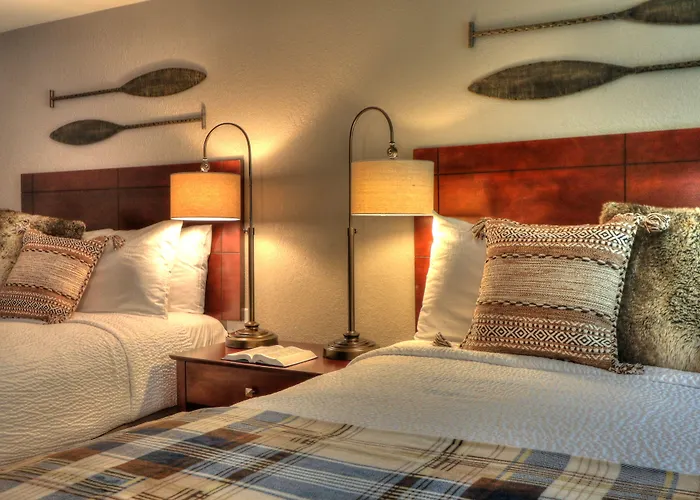 River Edge Inn