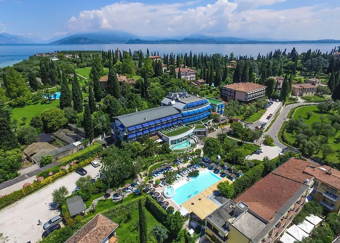 Boutique hotel only: 
