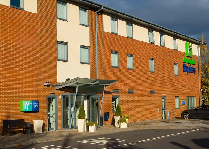 Holiday Inn Express Bedford By Ihg