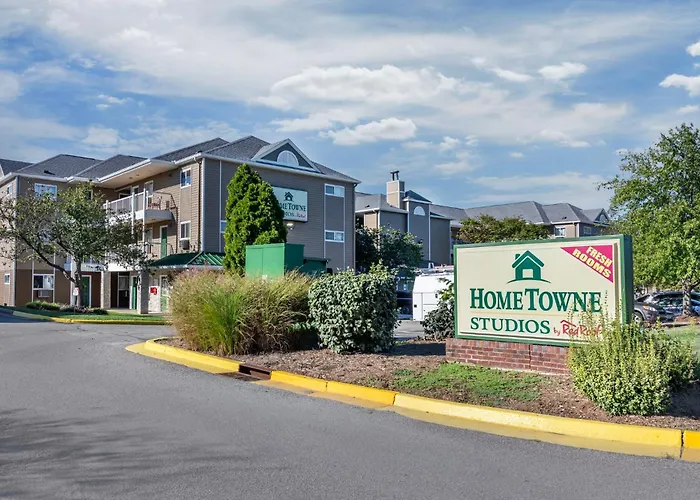 Motel: Birch Hill Suites Louisville