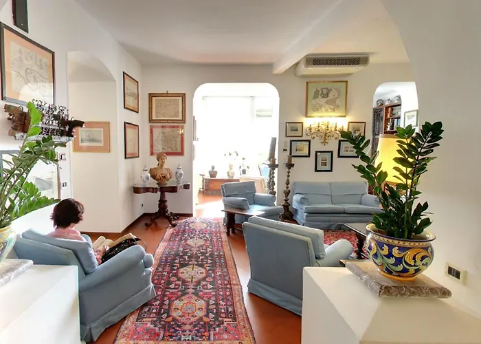 Hotel sulla spiaggia: Hotel Villa Paradiso