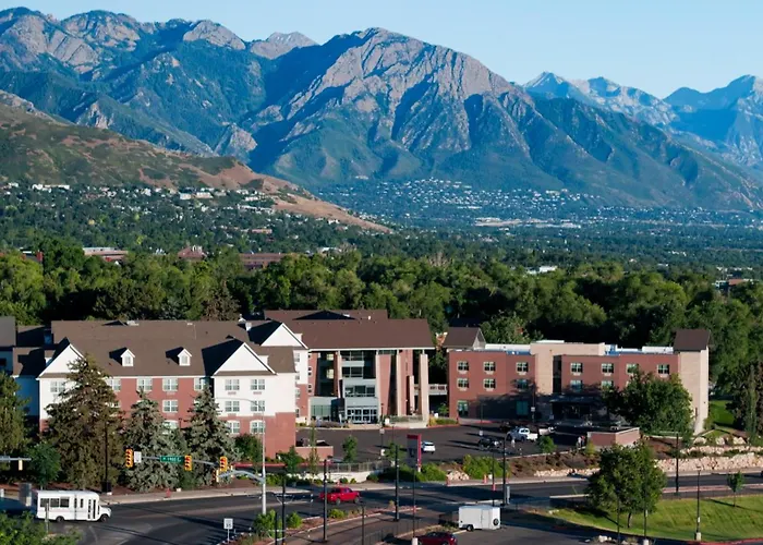 Family Friendly Hotels University Guest House And Conference Center