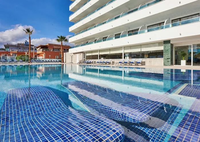 Globales Torrenova (Adults Only)