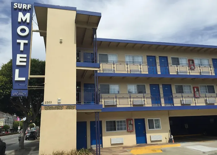 Pet Friendly hotel: Surf Motel