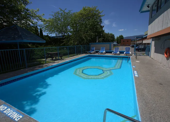 Bed and Breakfast Recreation And Suites Kelowna